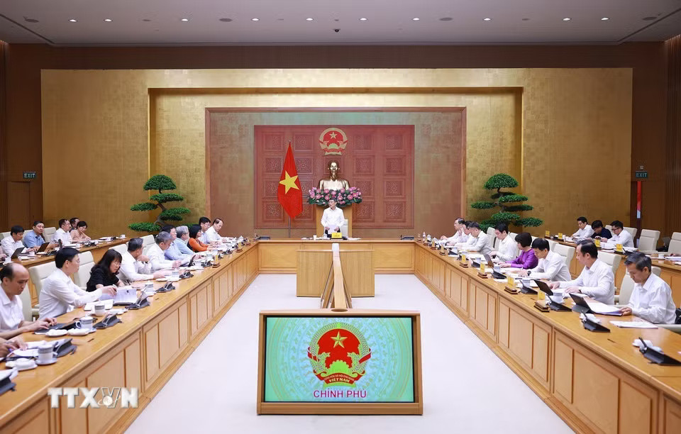 fcd813688b1860d44eb53549cbd10440e452231cf6671ceb-_ttxvn-thu-tuong-le-minh-hung-lam-viec-voi-bo-tu-phap-1105-2.jpg