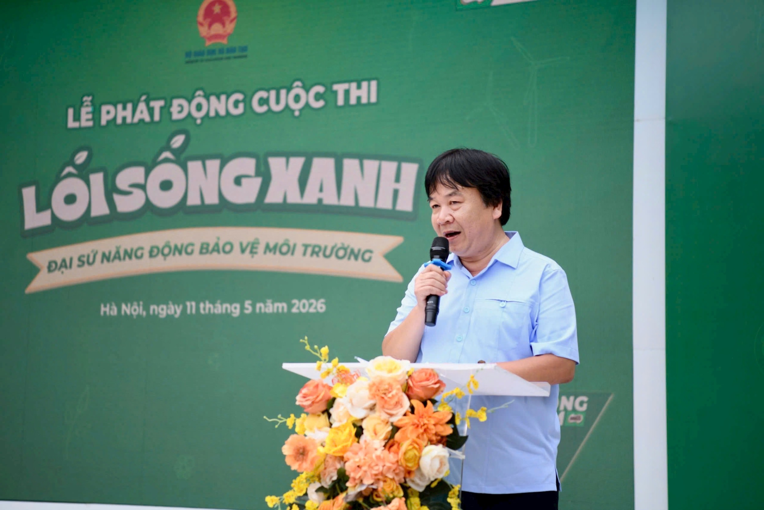 1105-phat-dong-cuoc-thi-loi-song-xanh-1.jpg