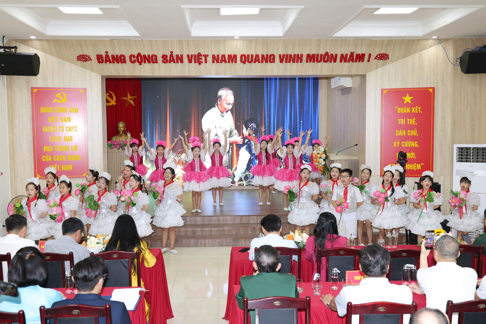 0f9a0018.jpg