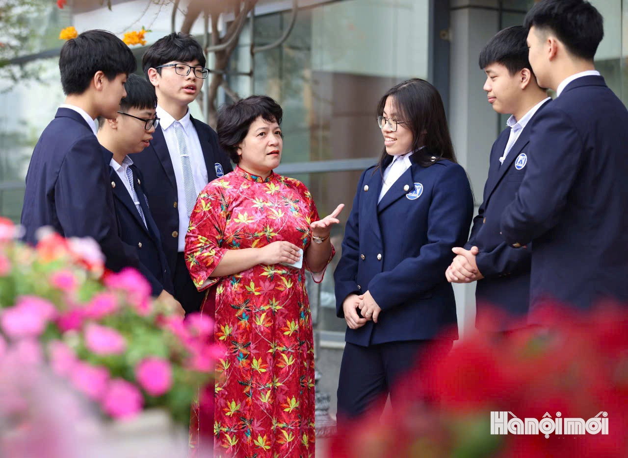W_hocsinhtruongam2.jpg