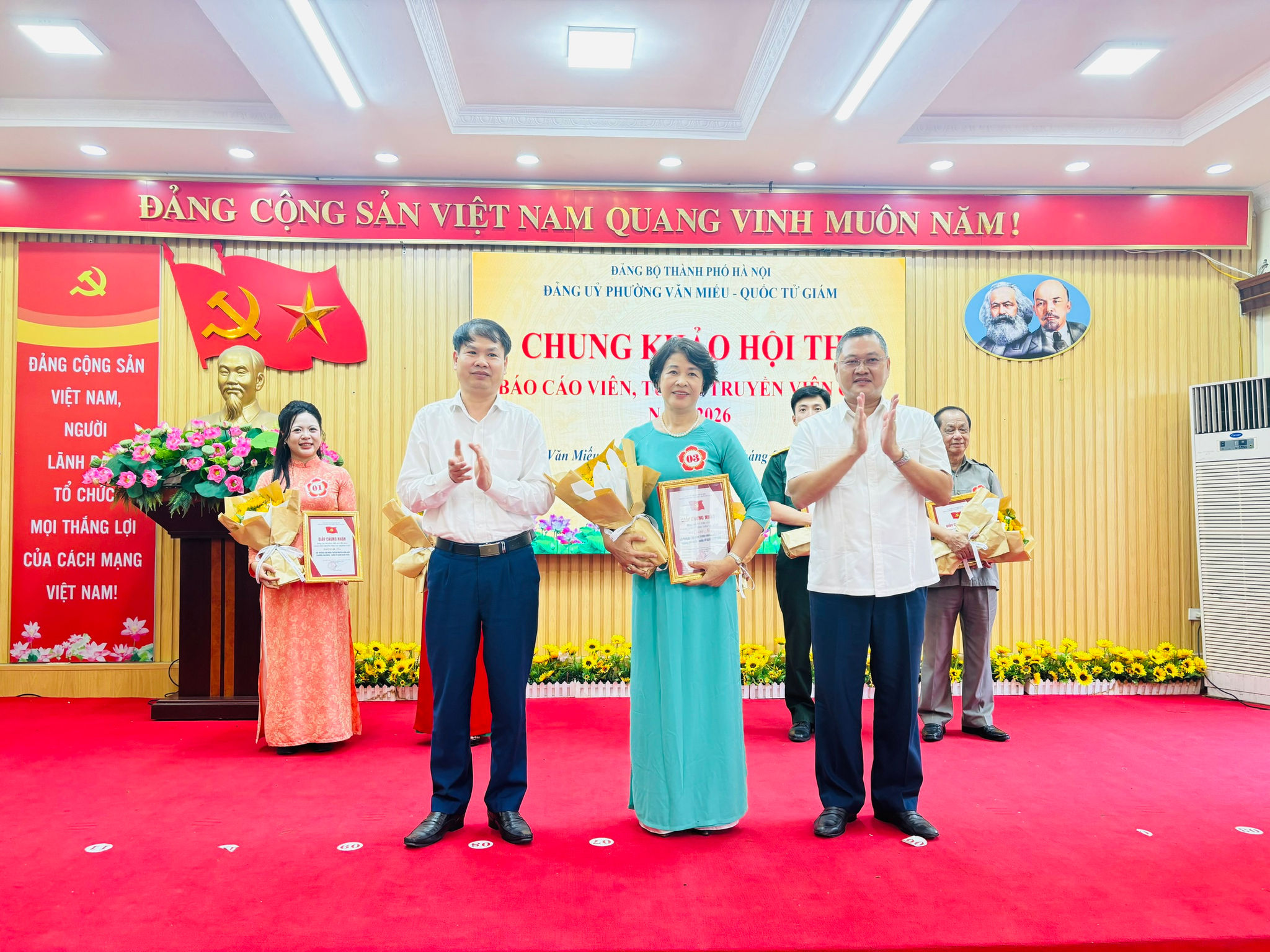 hoi-thi-4.jpg