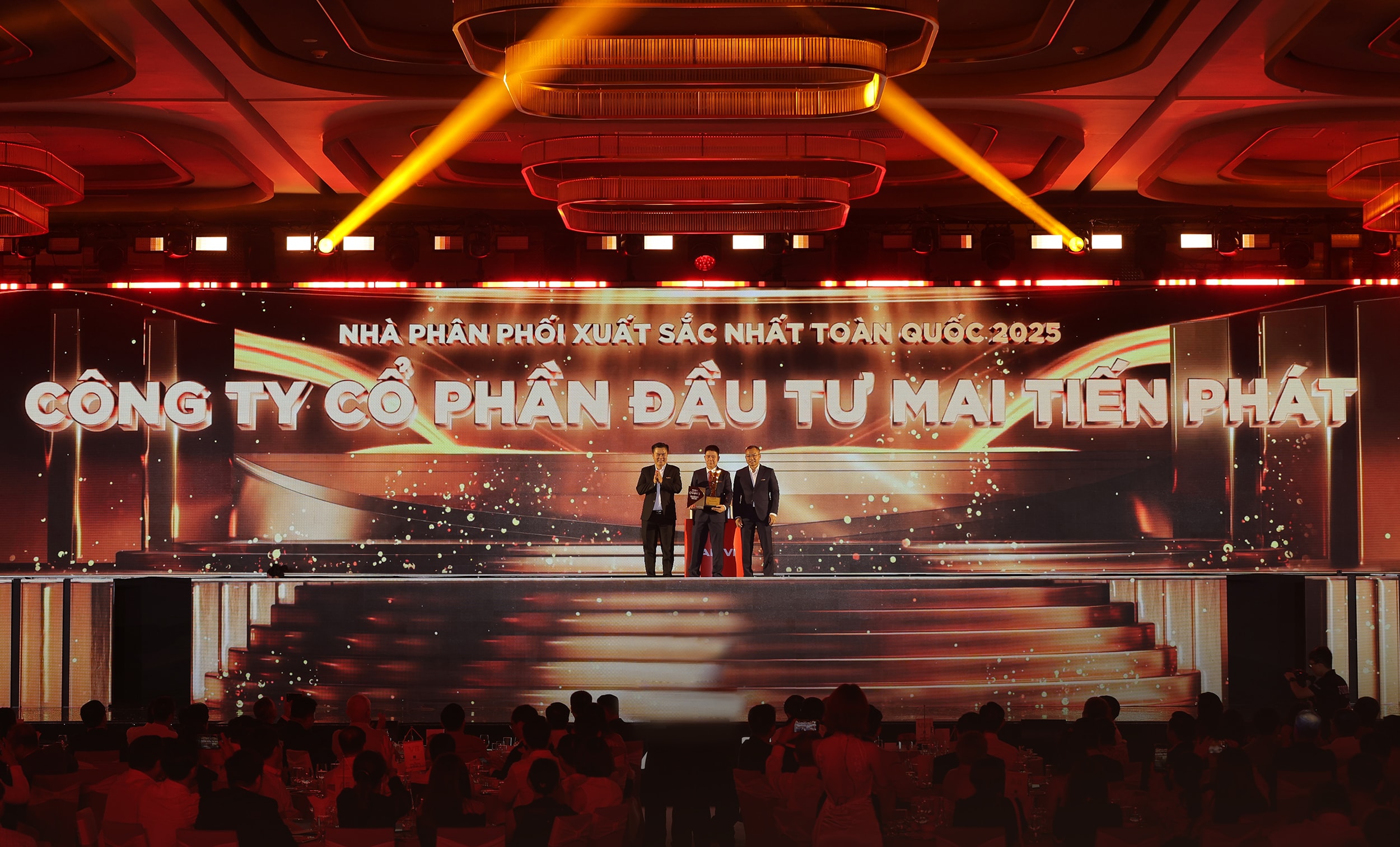 top-1-toan-quoc.jpg