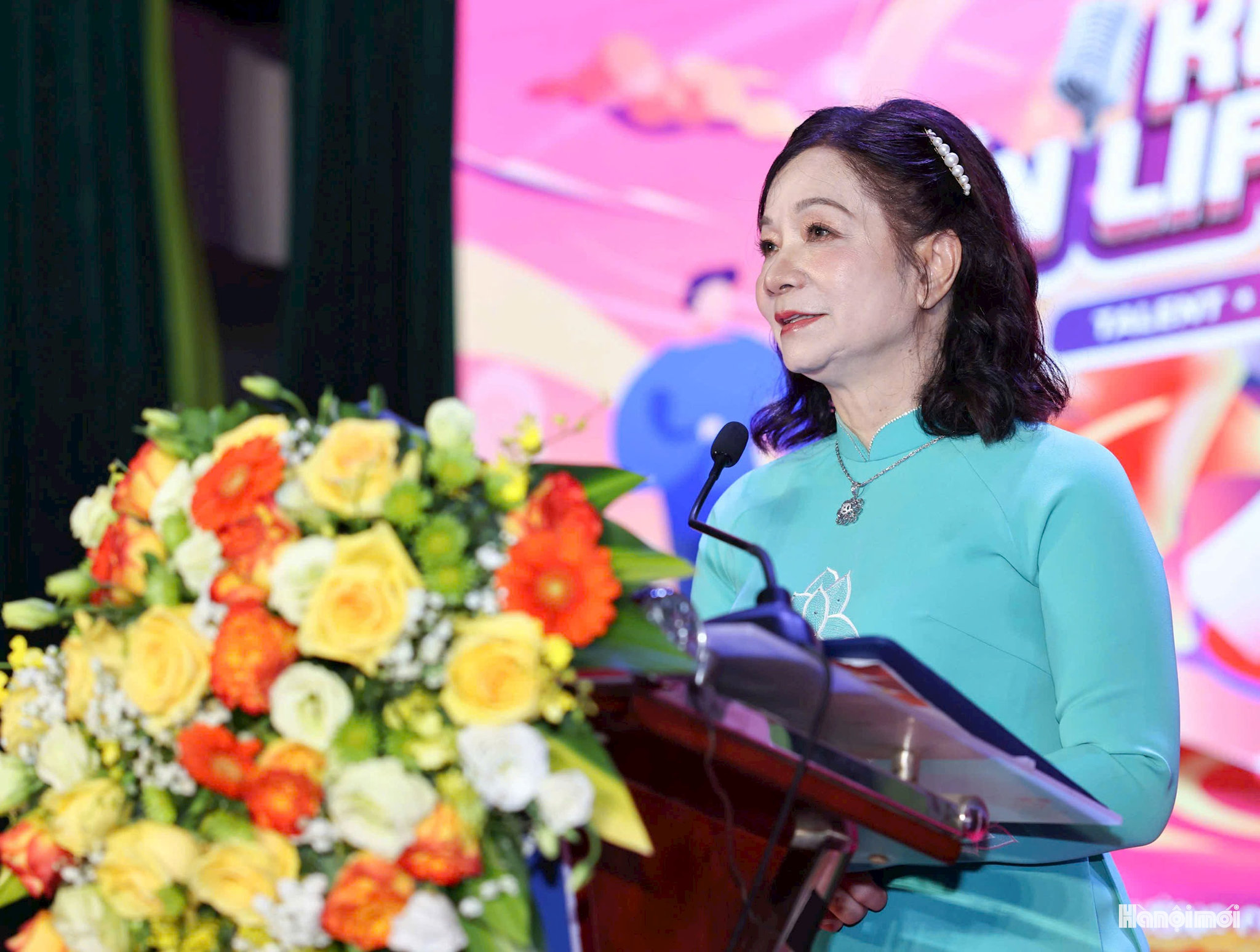 W_tranhbientienganh-2.jpg