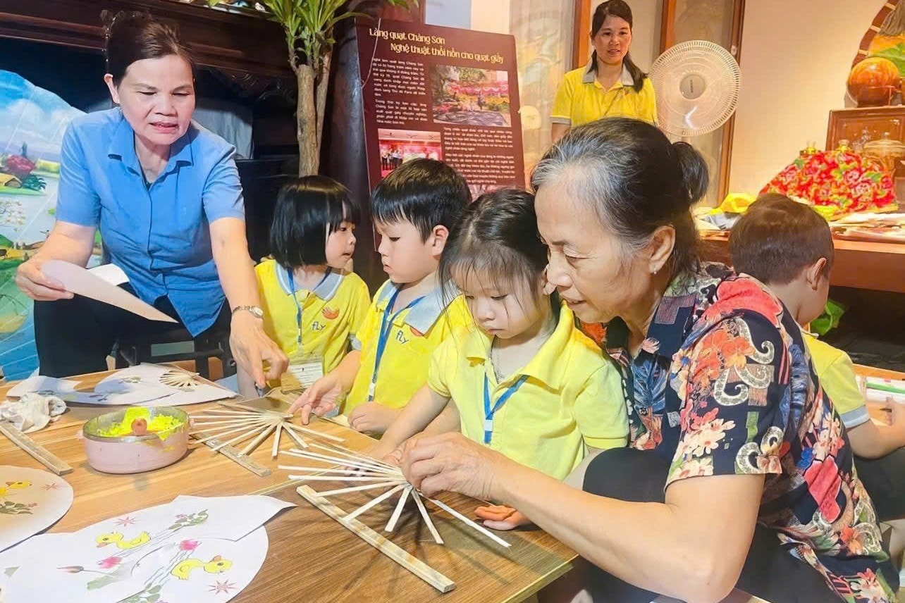 https://hnm.1cdn.vn/2026/05/18/25b62a564f/2.jpg