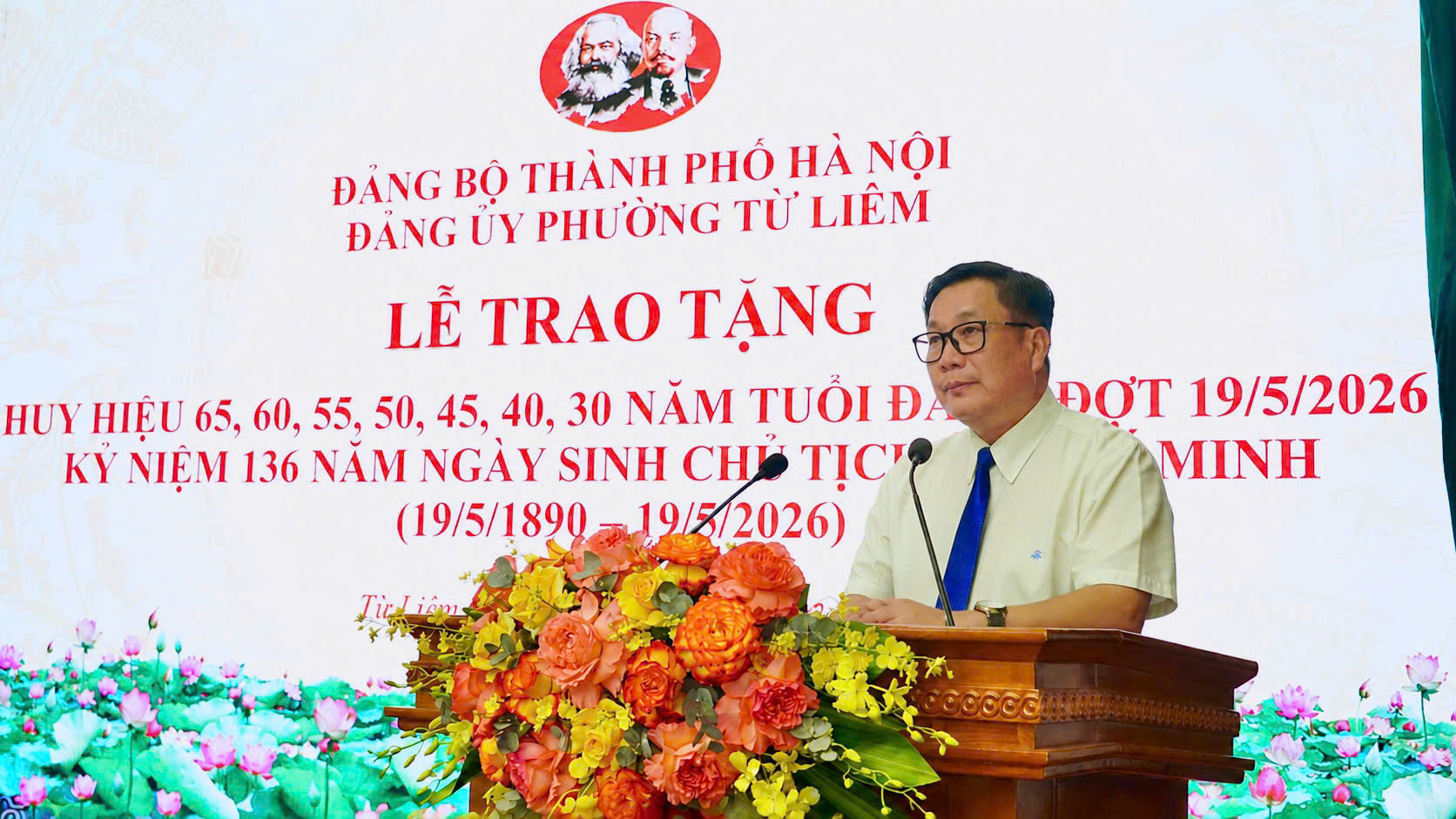 Bí thư Đảng u, Chủ tịch HĐND phường Từ Liêm Nguyễn Quang Hiếu phát biểu. Ảnh: PV