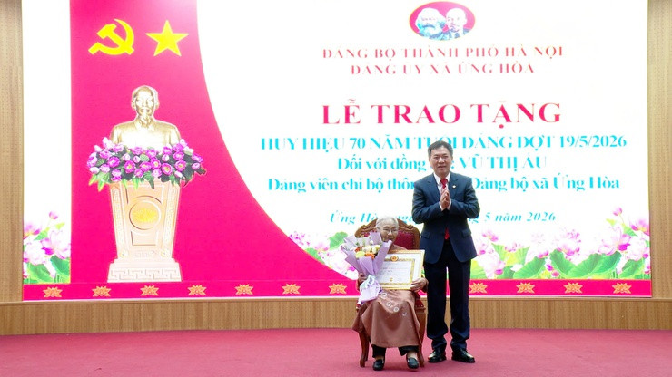 2-ung-hoa.jpg