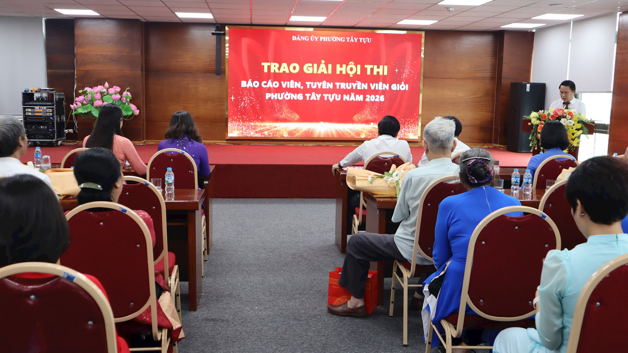trao-giai-chuan-img_4377.jpg