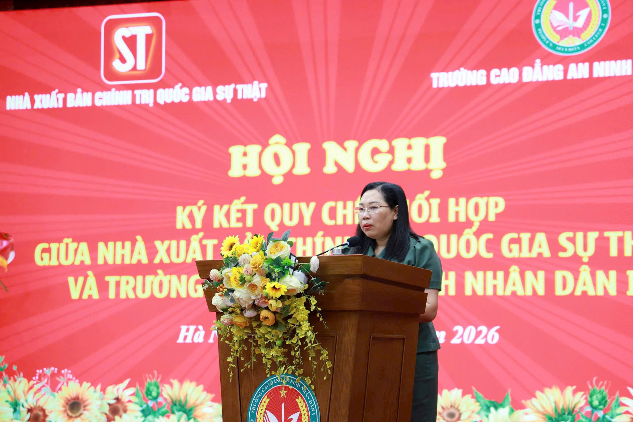 ky-ket-pham-thi-thinh.jpg