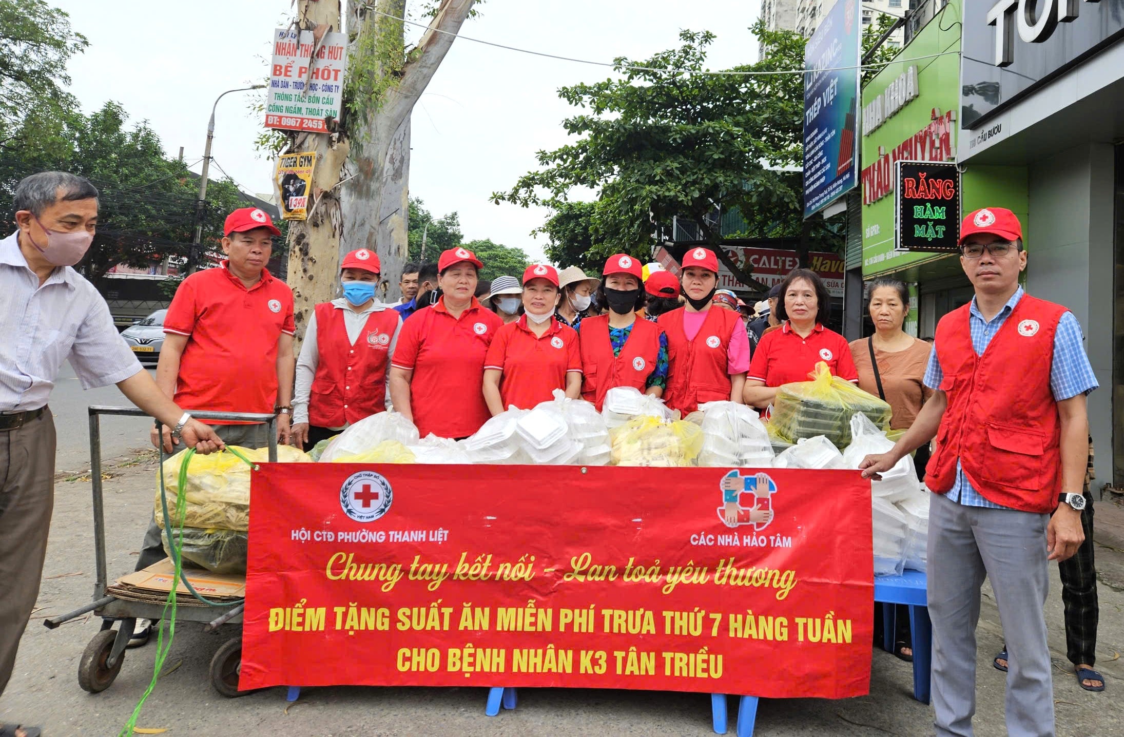 anh-1-tang-suat-an-vien-k-tan-trieu.jpg