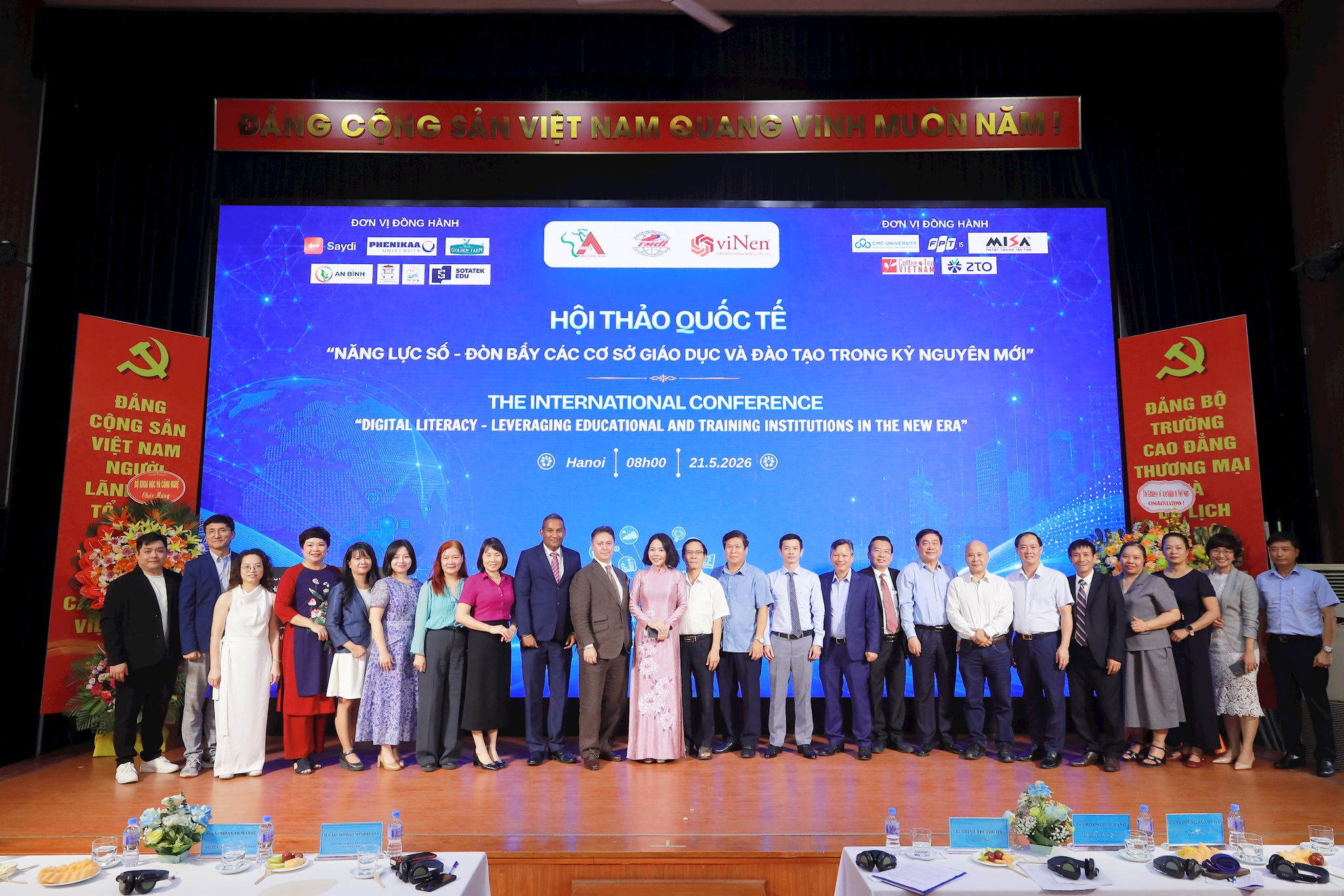 2105-cd-thuong-mai-du-lich-hoi-thao-8.jpg