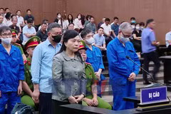 [Podcast] Tin tức ngày 21-5: Viện Kiểm sát đề nghị cựu Bộ trưởng Nguyễn Thị Kim Tiến 5-6 năm tù