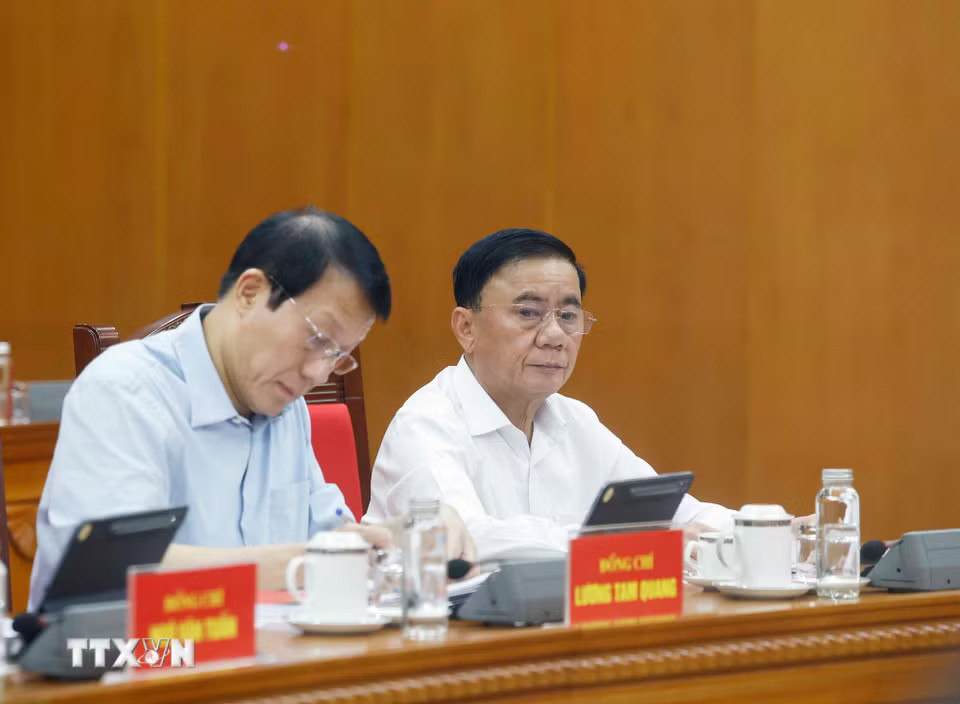 ttxvn-tong-bi-thu-chu-tich-nuoc-chu-tri-buoi-lam-viec-thuong-truc-bcdtw-ve-phat-trien-khoa-hoc-cong-nghe-8775387-5.jpg