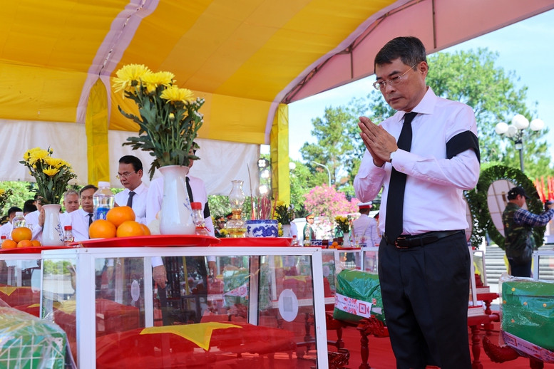 thutuong2.jpg