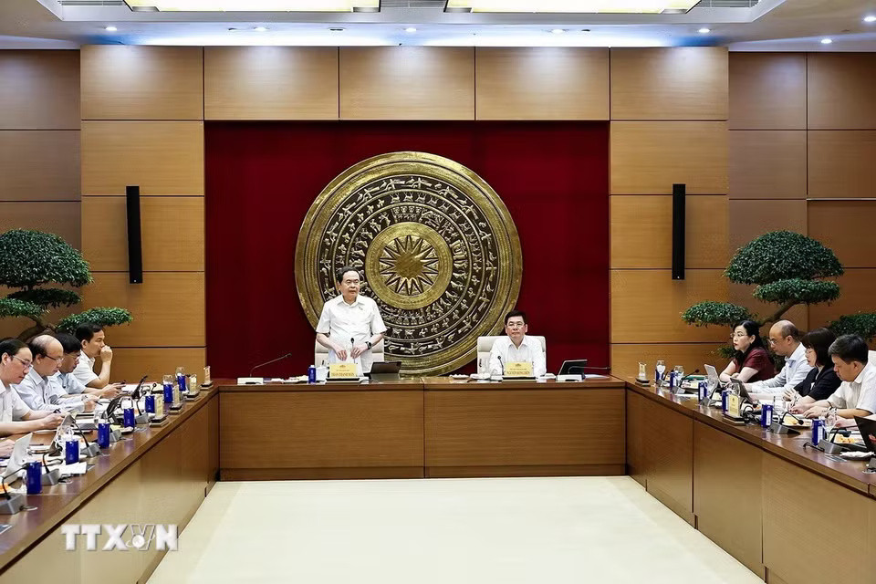 cefa-_ttxvn-chu-tich-quoc-hoi-lam-viec-voi-thuong-truc-uy-ban-khoa-hoc-cong-nghe-va-moi-truong-cua-quoc-hoi-9.jpg