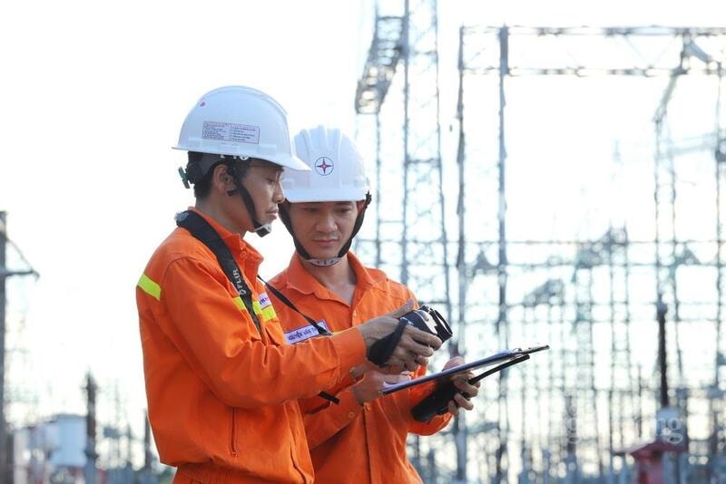 cdn-i2.congthuong.vn-resize-th-upload-2026-05-27-_luc-luong-qlvh-tba-500kv-thuong-tin-lien-tuc-kiem-tra-soi-phat-nhiet-cac-thiet-bi-ngoai-5jpg-521-57-phanai-san