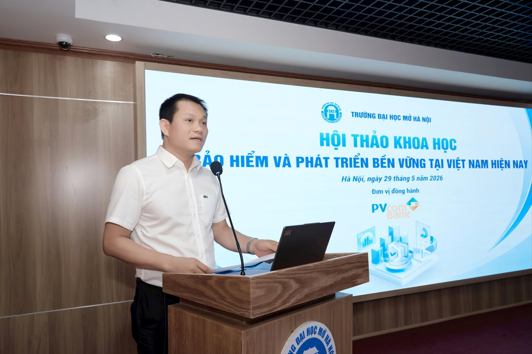 Bảo hiểm trước yêu cầu thích ứng trong thời đại AI