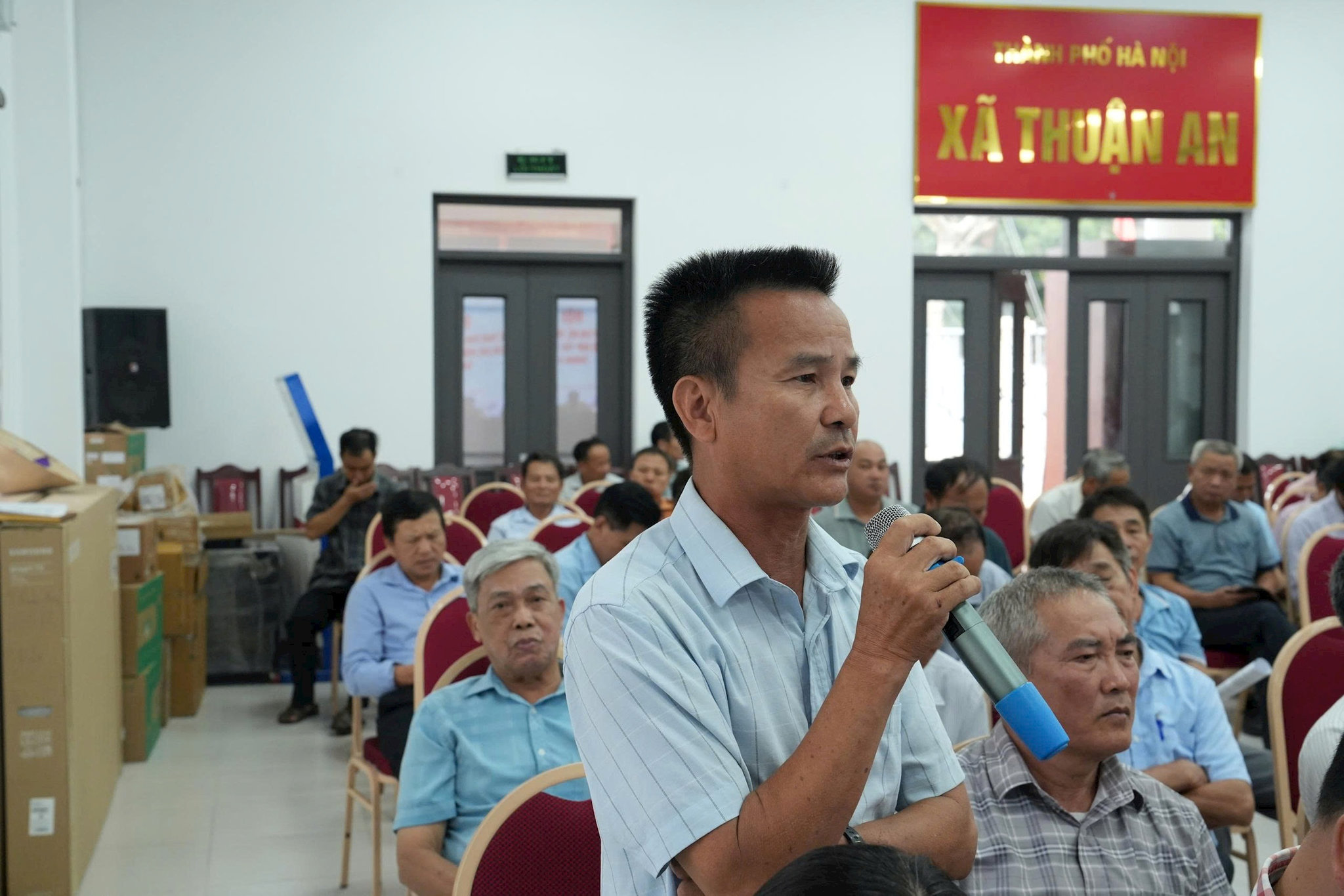 giao-ban-chi-bo-4.jpg
