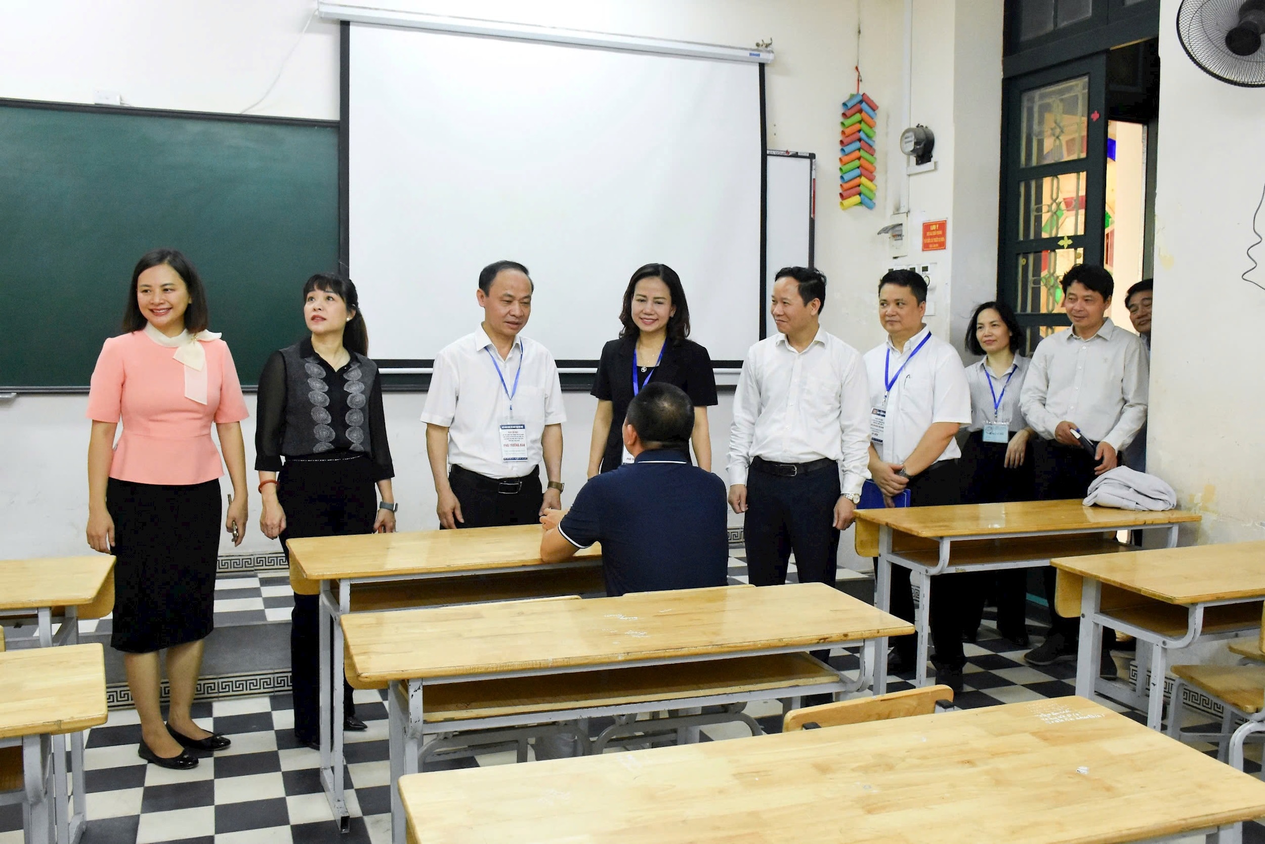 2905-thcs-nguyen-du-hk11.jpg