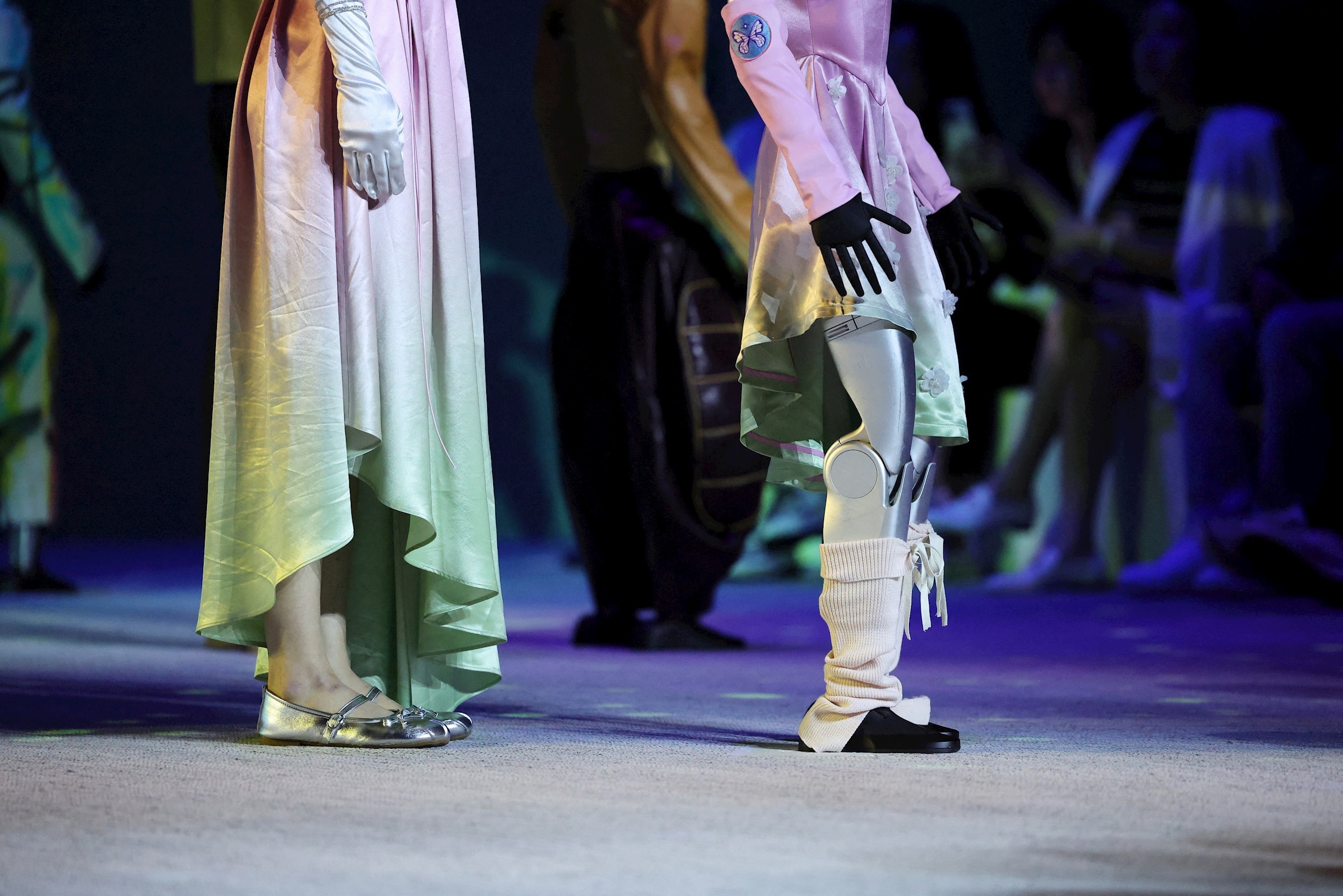 2026-05-28t080249z_849335535_rc27ila968qm_rtrmadp_3_southkorea-robots-fashion-1-.jpg