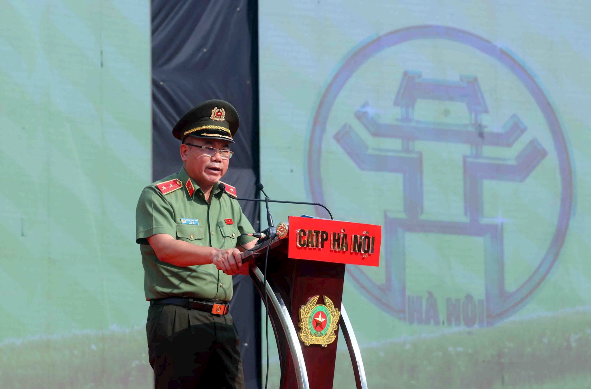 cong-an-thanh-pho-1.jpg