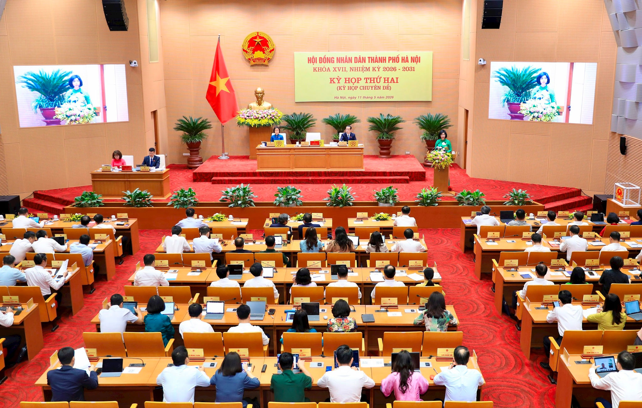 Kỳ họp thứ ba HĐND thành phố Hà Nội khóa XVII: Xem xét nhiều nghị quyết về thi hành Luật Thủ đô 2026