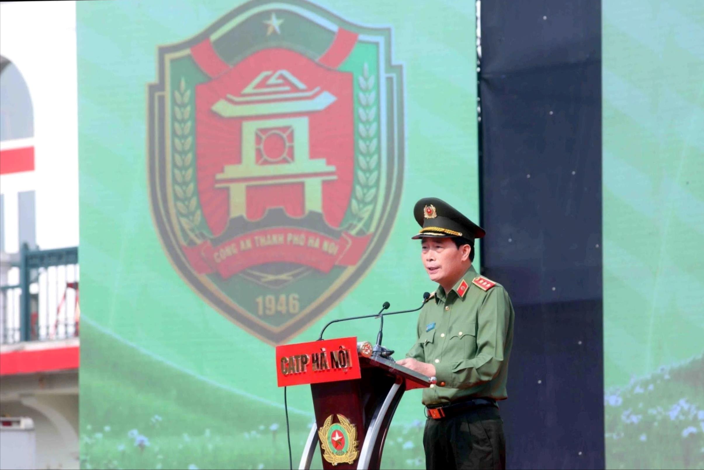 cong-an-thanh-pho-2-.jpg
