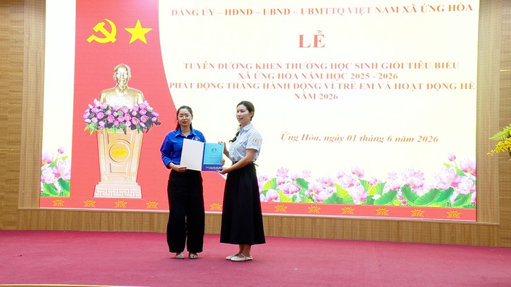 ung-hoa3.jpg