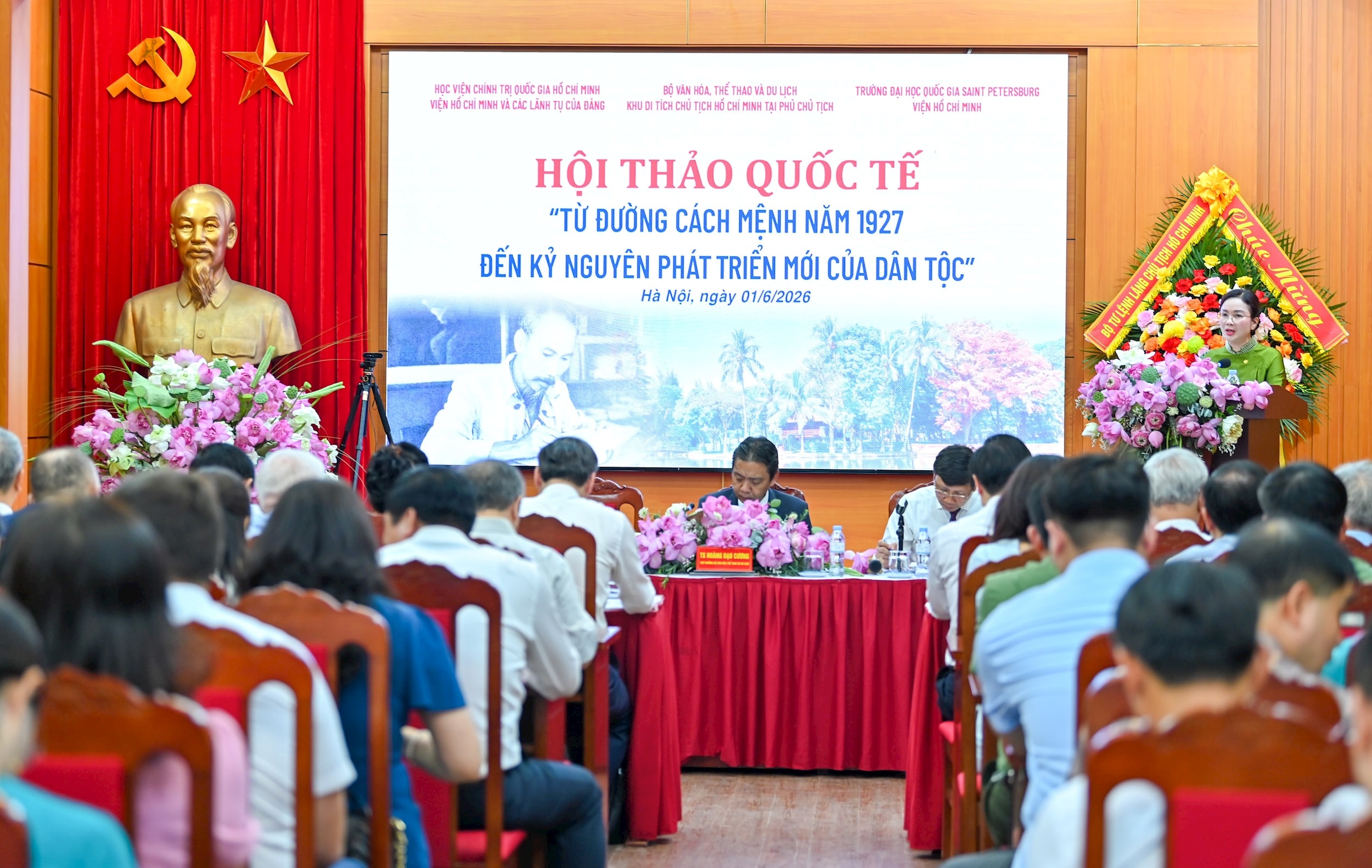 nam_8302.jpg