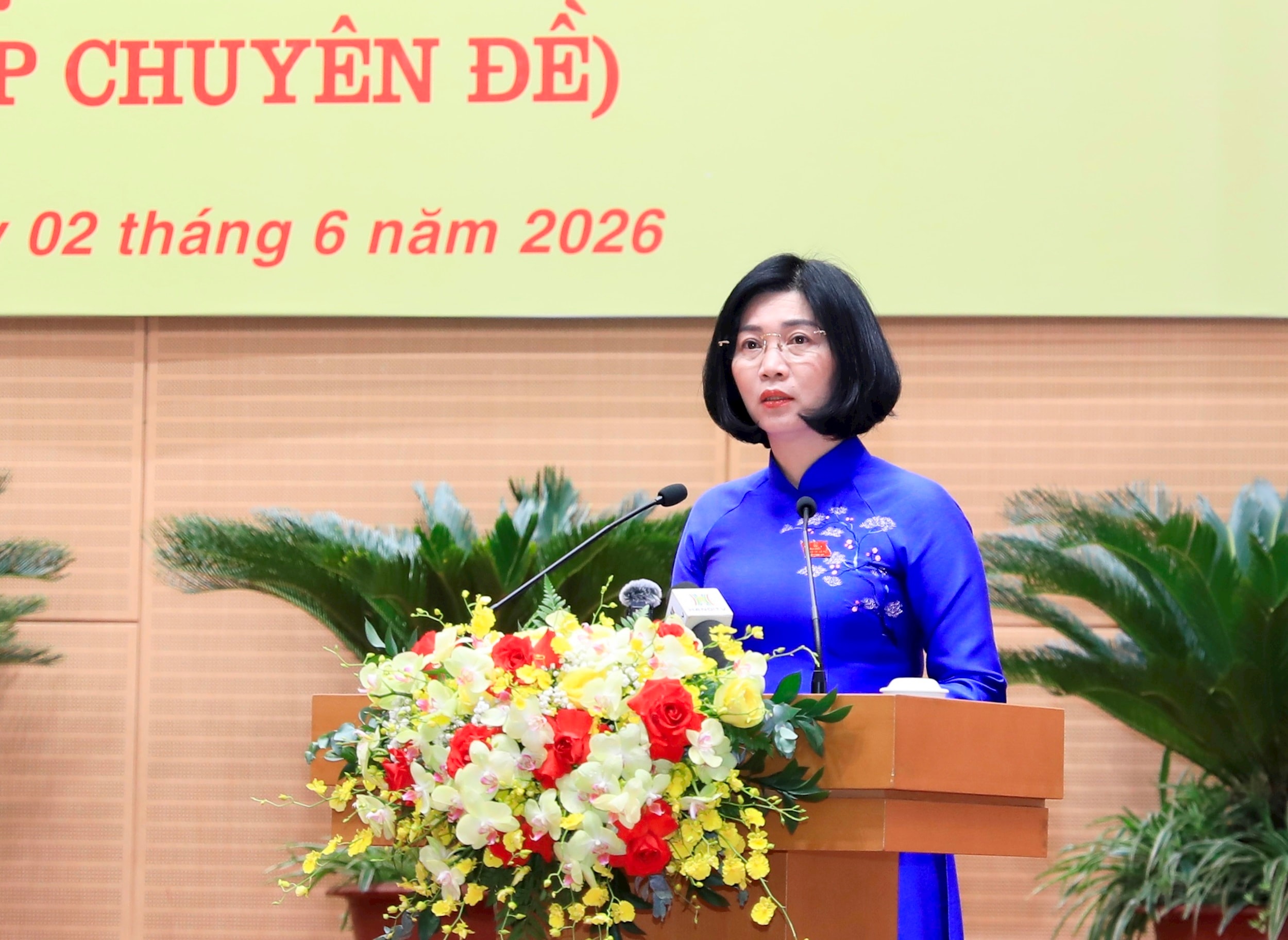 anh-phung-thi-hong-ha.jpg