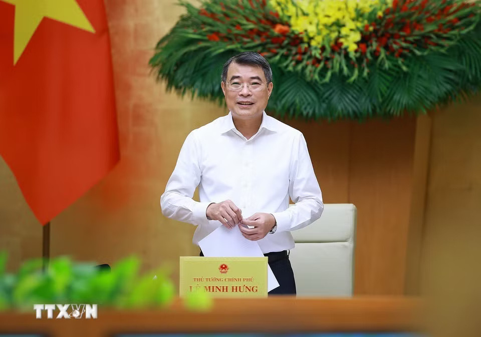 e461bf8768722a31f62c7960c2c5654297b9cde500e6bc-_ttxvn-thu-tuong-chu-tri-phien-hop-chinh-phu-thuong-ky-thang-5-4.jpg