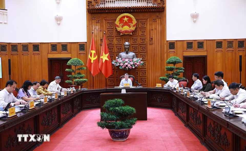 media.vietnamplus.vn-images-8999cdab6551ac48f67bde3fa61d50fb323f0b984172684bcbe5360b3fa3532295f383efcd98b7d3b8a2f13b0d1b9763-_ttxvn-thu-tuong-1.jpg