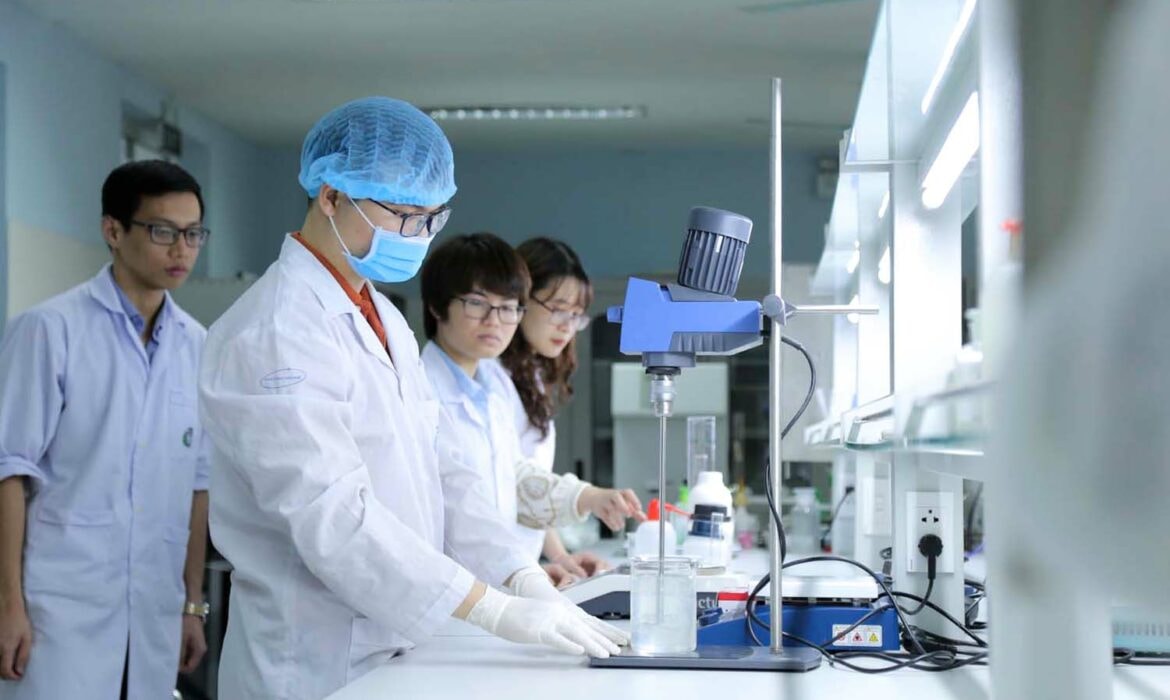phong-lab-dhqghn(1).jpg