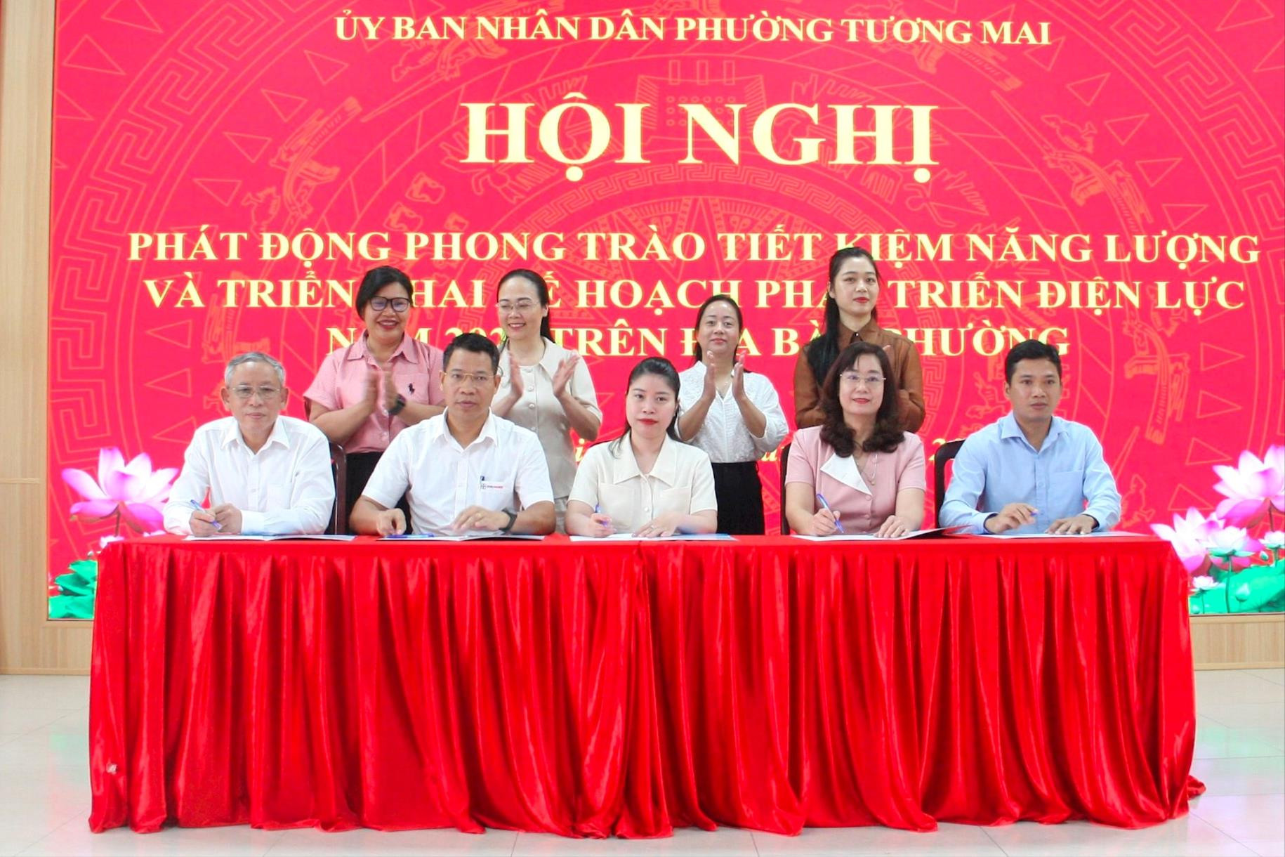 Phường Tương Mai đặt mục tiêu tiết kiệm tối thiểu 3% điện năng