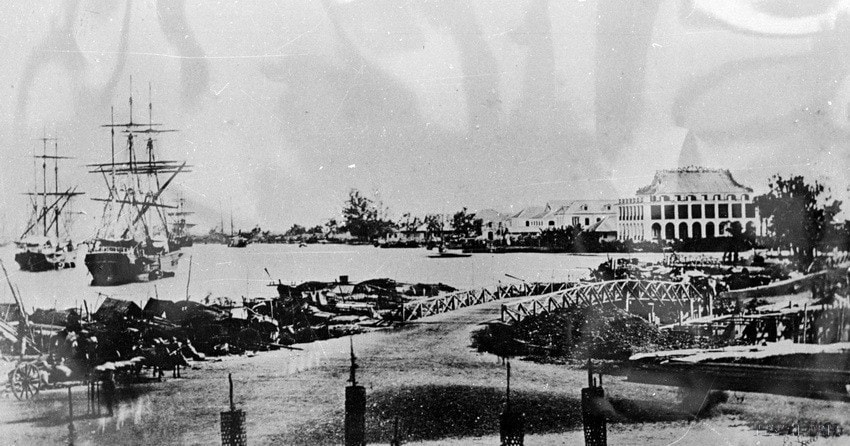 ben-nha-rong-noi-nguoi-thanh-nien-yeu-nuoc-nguyen-tat-thanh-ra-di-tim-duong-cuu-nuoc-nam-1911.-anh-tu-lieu-ttxvn.jpg