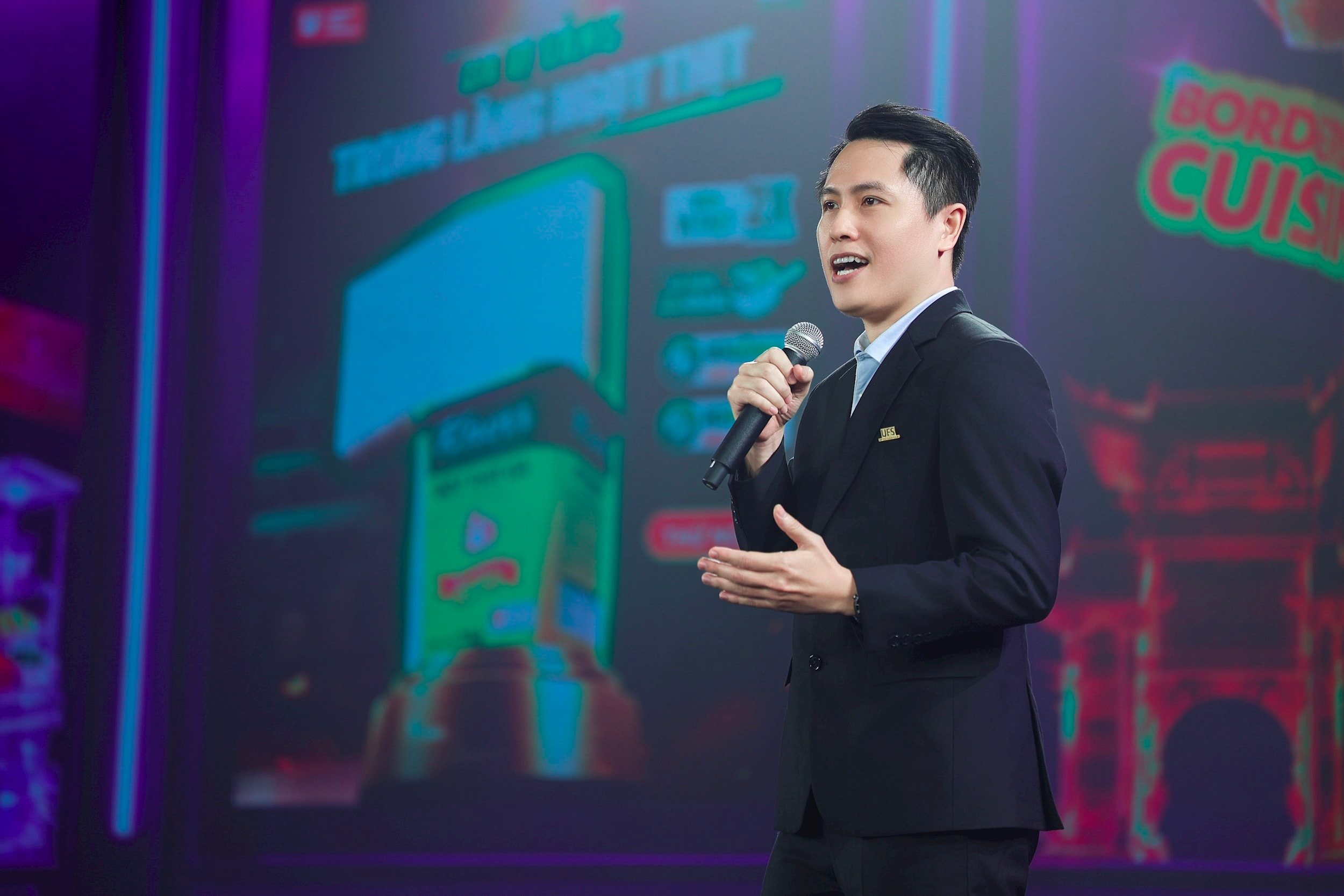 ong-nguyen-xuan-huy-giam-doc-dieu-hanh-unilever-food-solutions-viet-nam-mo-man-su-kien.jpg