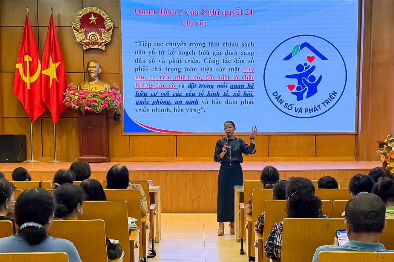 Phường Ngọc Hà phổ biến Luật Dân số mới, thích ứng với già hóa dân số