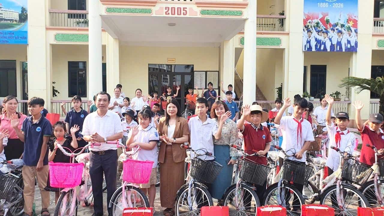 anh-thieu-nhi.jpg