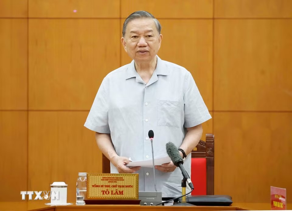 bfe70b3203772c7979020cefa-_ttxvn-tong-bi-thu-chu-tich-nuoc-chu-tri-lam-viec-ve-de-an-tong-ket-nghi-quyet-36-nqtw-3.jpg