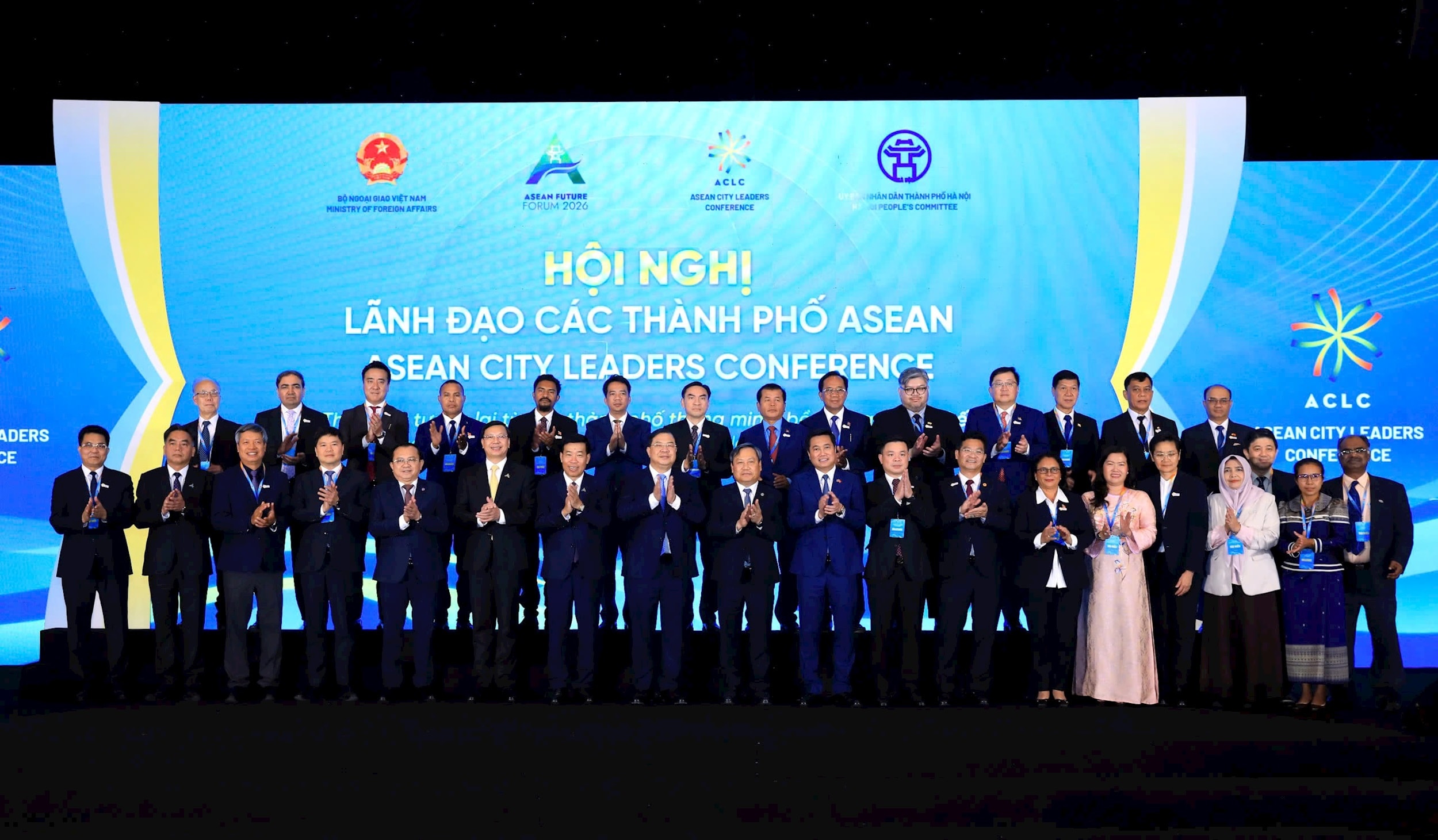 khai-mac-lanh-dao-cac-thanh-pho-asean5.jpg
