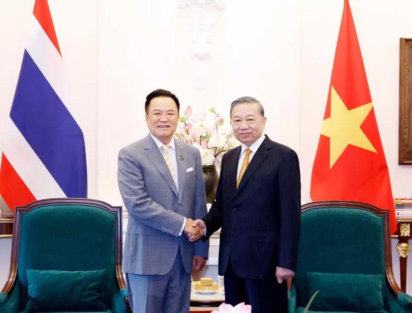 c37d7873a9d561777b3f3f310c9be04695932f1a3c19286c18f1ada-_tong-bi-thu-chu-tich-nuoc-to-lam-tiep-thu-tuong-thai-lan-1.jpg