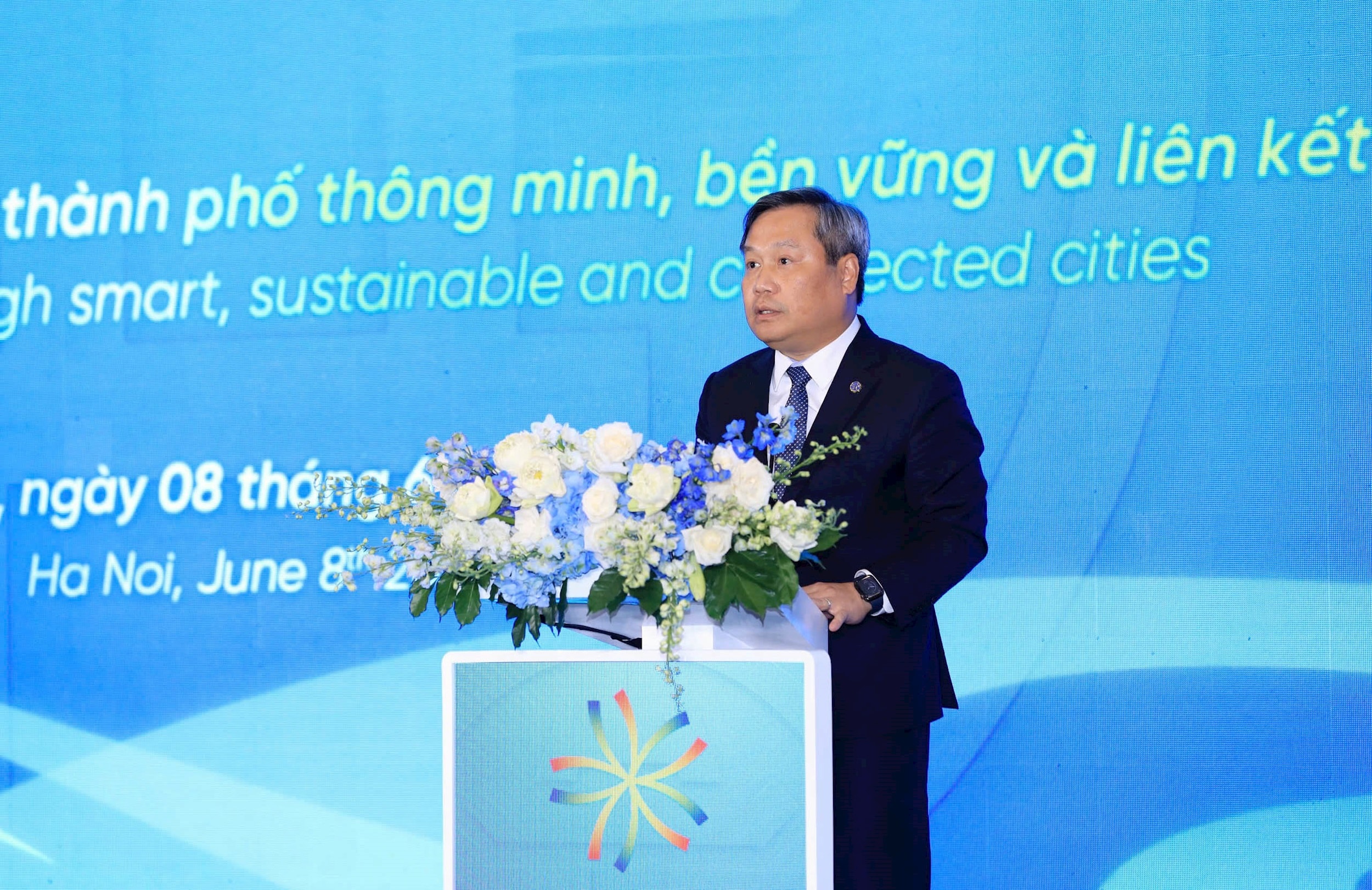 chu-tich-ubnd-thanh-pho-ha-noi-vu-dai-thang-phat-bieu-khai-mac-hoi-nghi-lanh-dao-cac-thanh-pho-asean-2026.-anh-viet-thanh.jpg