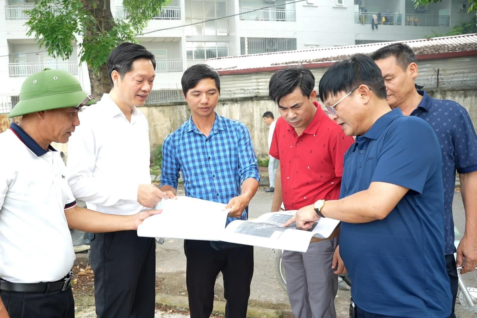Người đứng đầu cấp ủy vào cuộc, các dự án trọng điểm tăng tốc