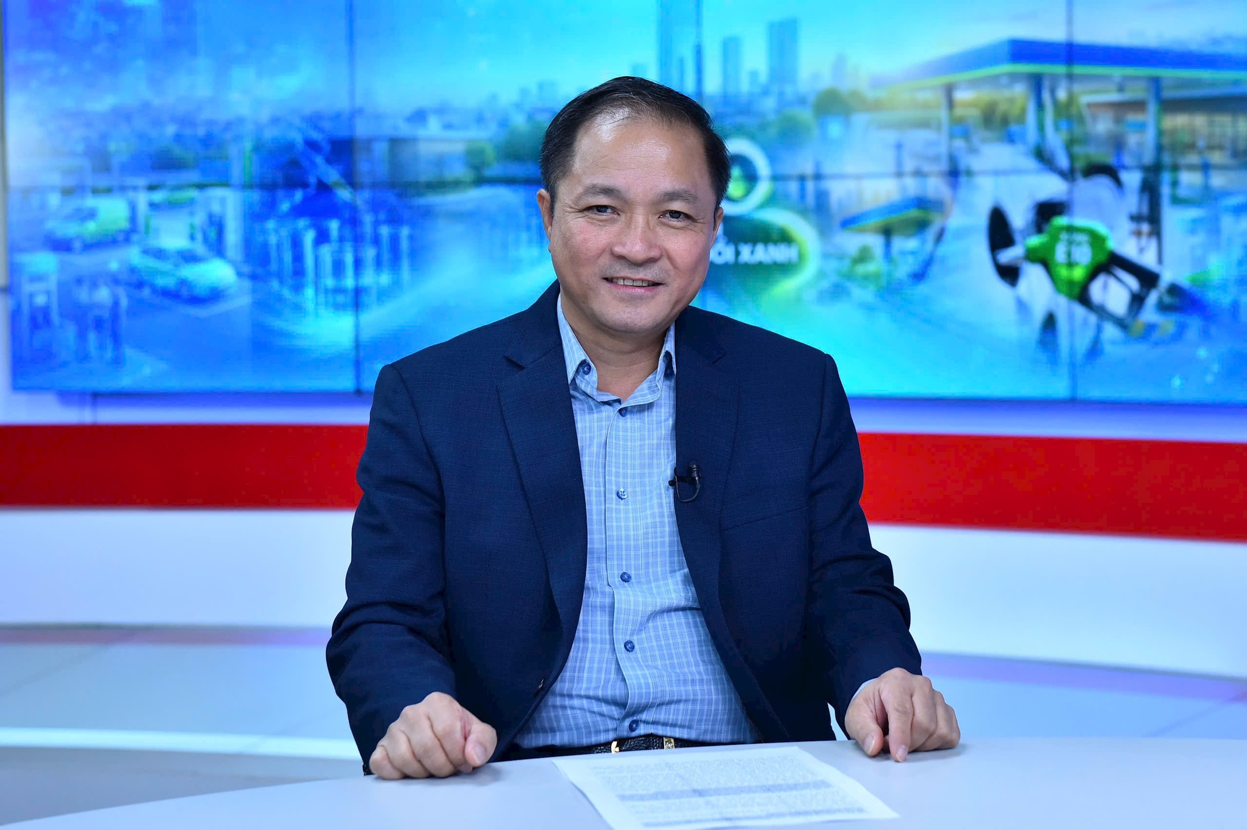 ong-dao-duy-anh.jpg