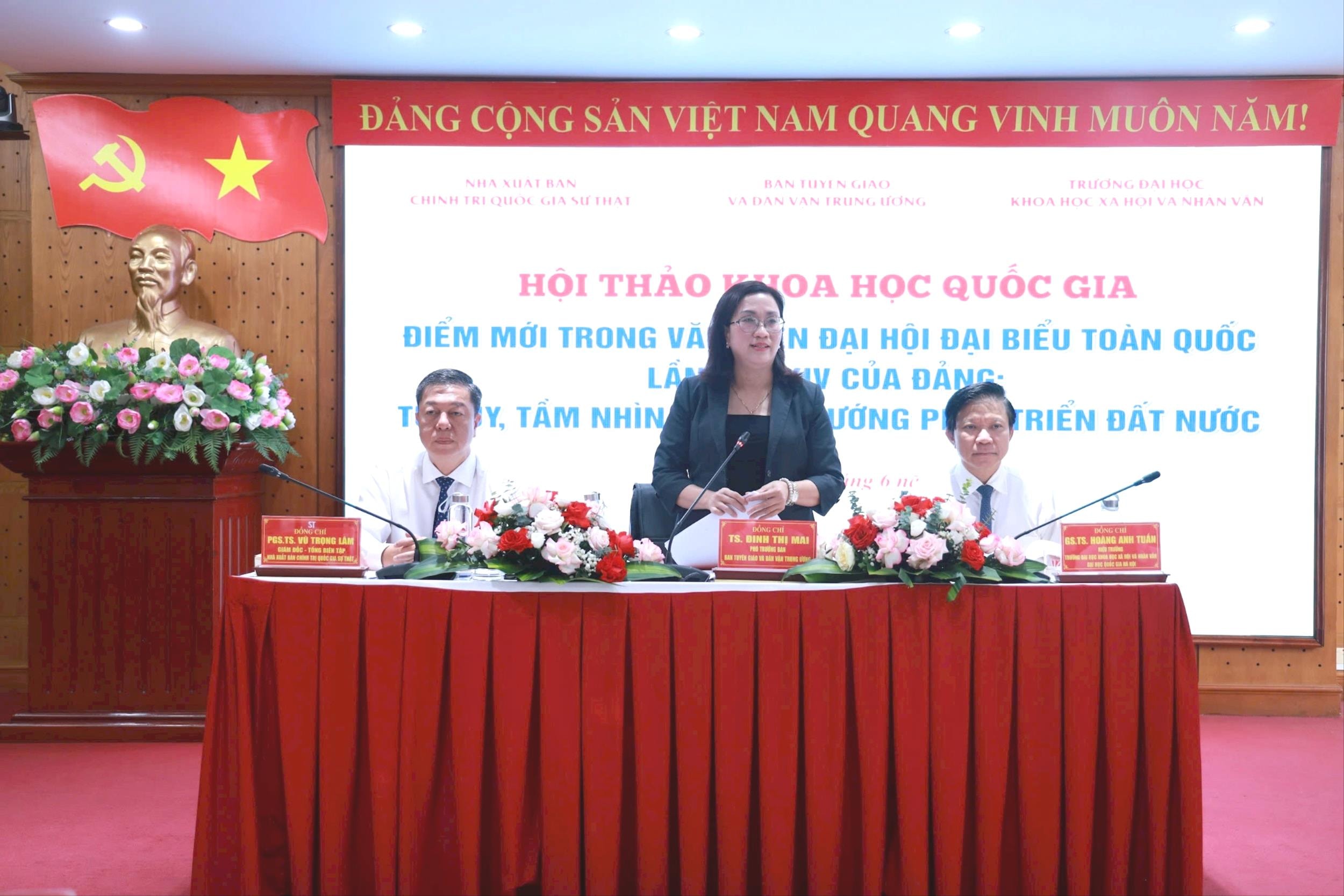 van-kien-dinh-thi-mai.jpg