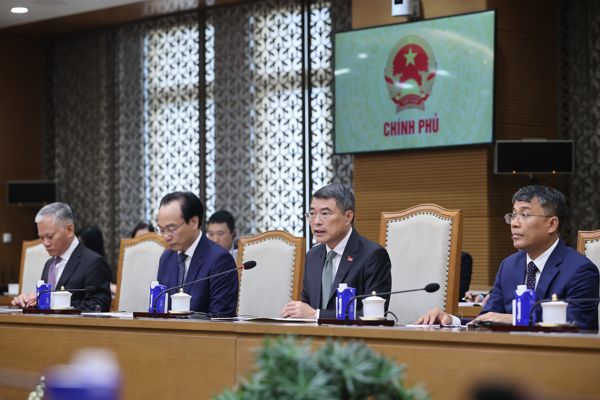 Thủ tướng tiếp Chủ tịch JICA: Thúc đẩy những dự án biểu tượng trong quan hệ Việt – Nhật- Ảnh 4. Thủ tướng tiếp Chủ tịch JICA: Thúc đẩy những dự án biểu tượng trong quan hệ Việt – Nhật- Ảnh 4.