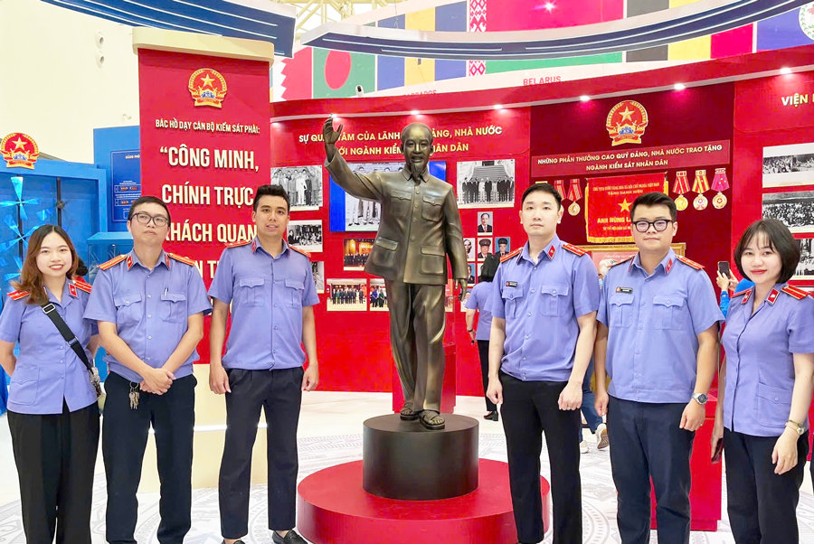 Nâng cao vai trò lãnh đạo của Đảng với ngành Kiểm sát