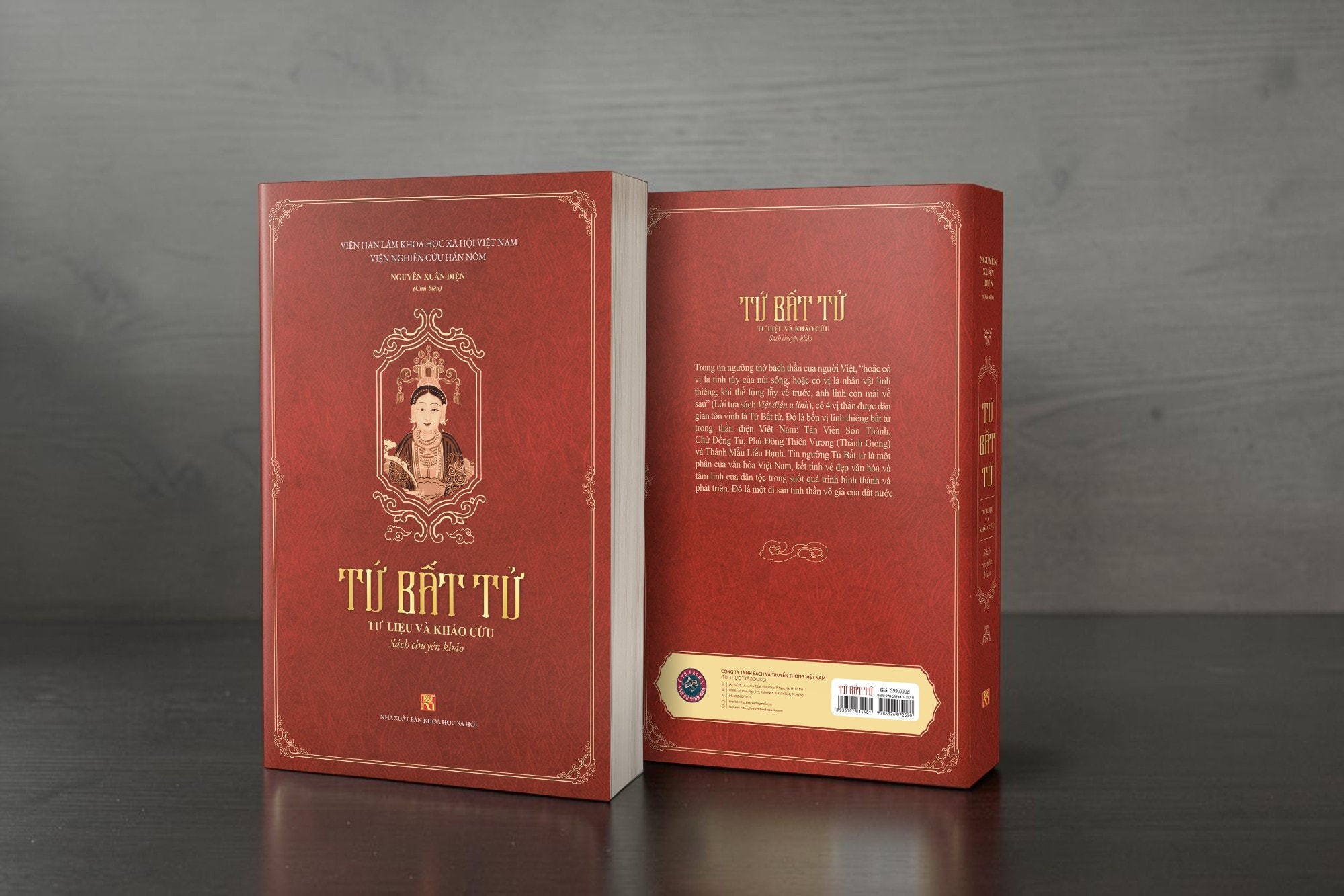 Bìa trước và bìa sau của cuốn sách “Tứ Bất tử - Tư liệu và Khảo cứu”