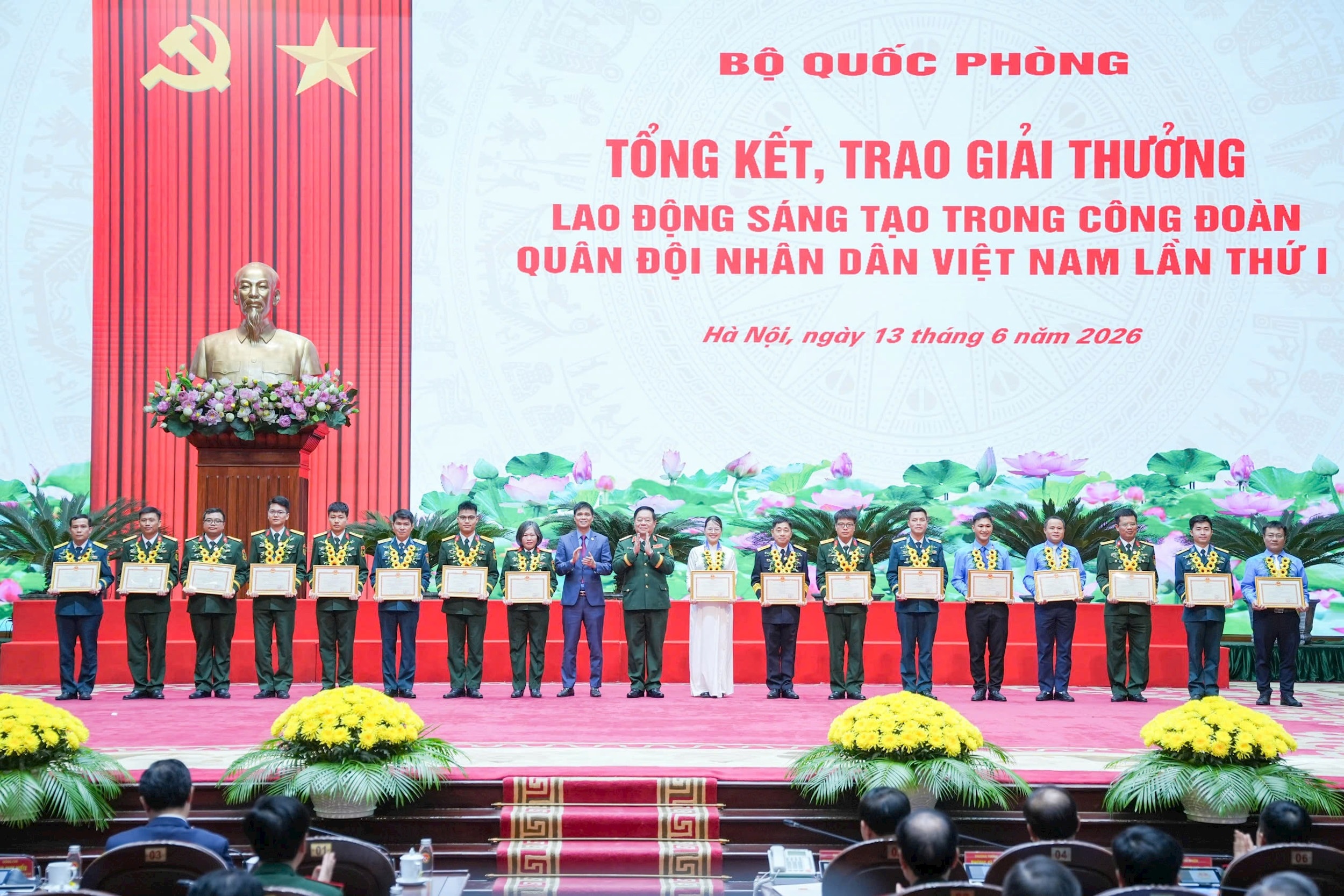 bc72a8c0560dd7538e1c14.jpg