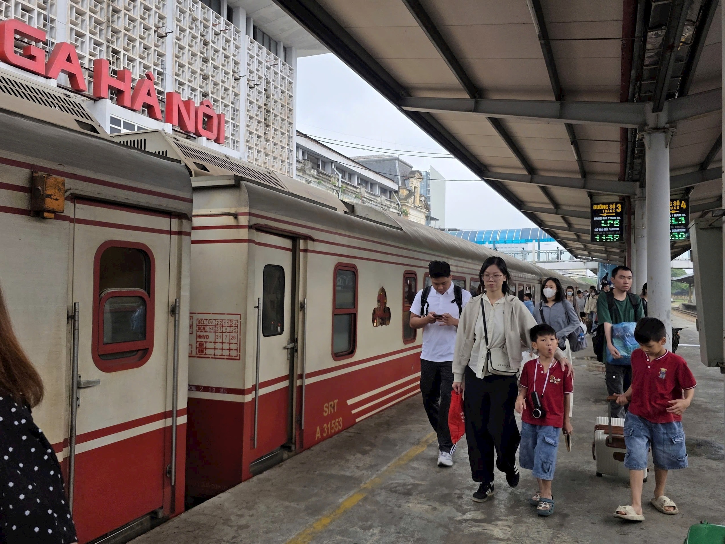 ga-hanoi-1-5.jpg