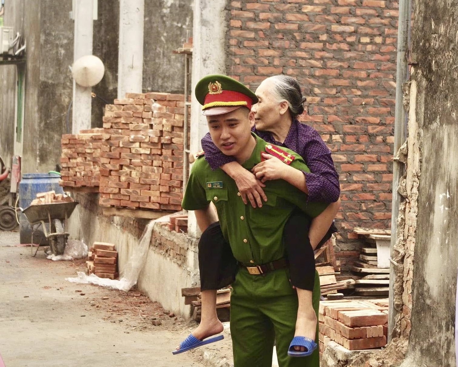 ung-hoa3.jpg